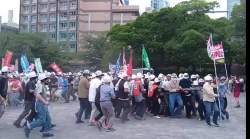 2604556 B