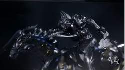 76123 B